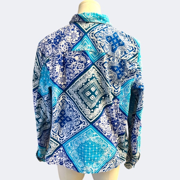 Coldwater Creek Shacket Jacket L Blue Teal Bandana Paisley Button Front Cotton - Picture 3 of 10